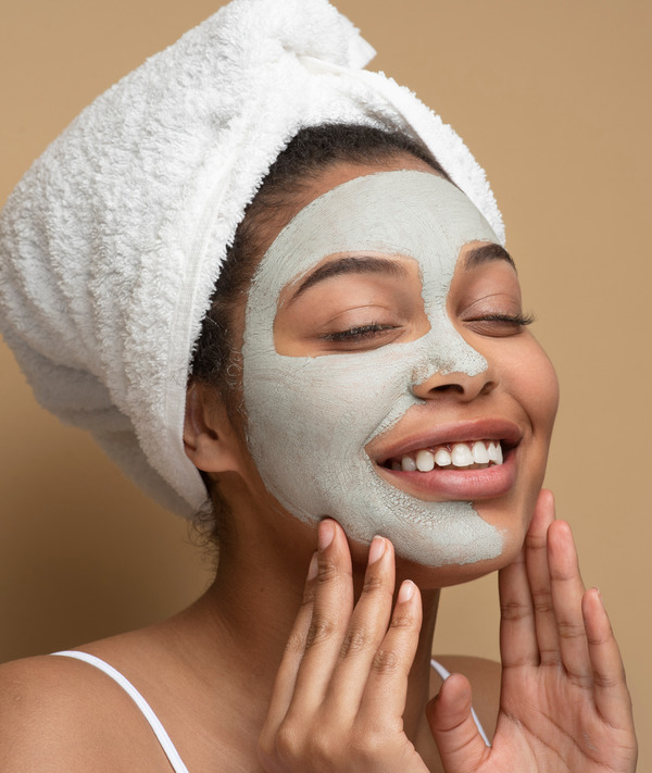 10 Amazing Reasons to get a Facial every month