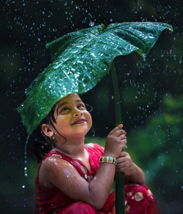 Make Your Skin Glow With These Fab Monsoon Skin Care Tips from Play Salon