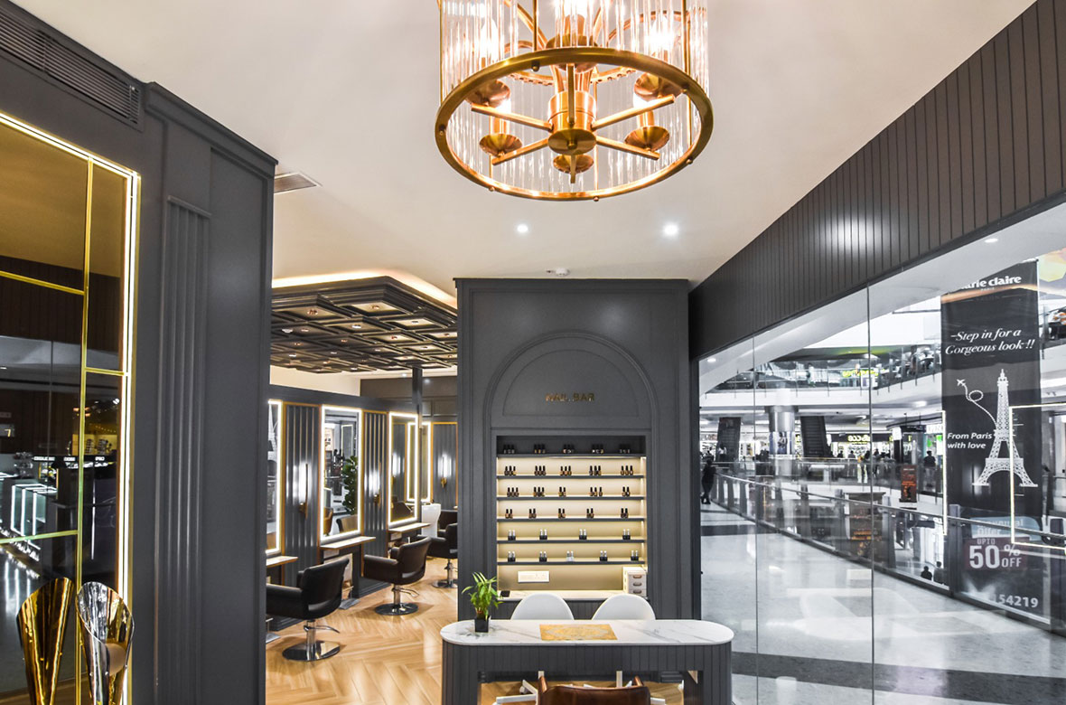 Play-Salon-Malleshwaram-mantri-Mall-Interiors-1