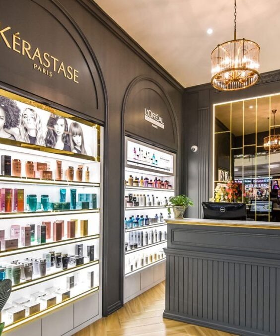 Play-Salon-Malleshwaram-mantri-Mall-Interiors-beauty offer-premium salon in bangalore