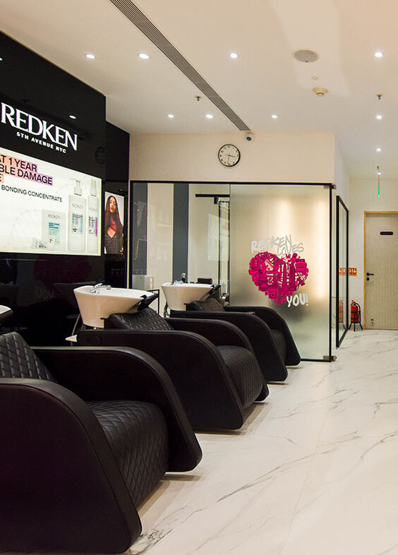 Play-Salon-at-Phoenix-Mall-of-Asia-1 (1)