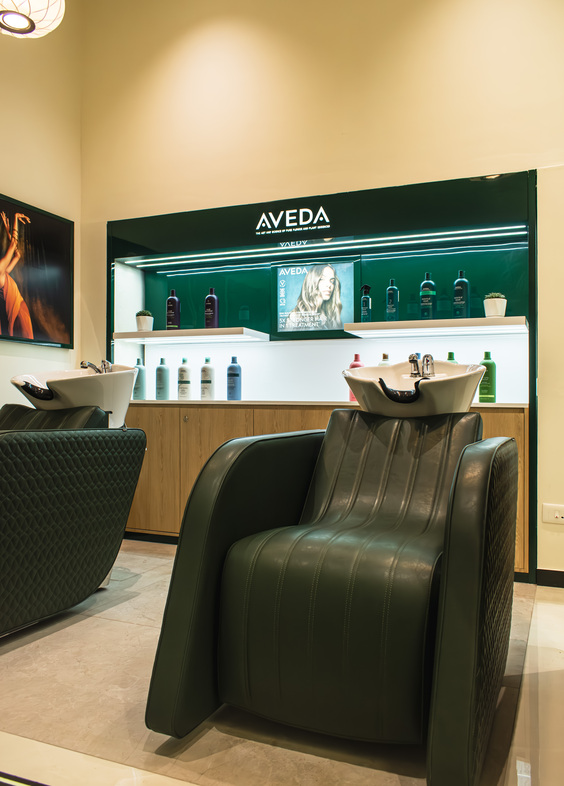 Best Salon in Kannamangala Play Salon Essensai 067